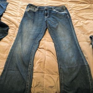 Grace in LA jeans